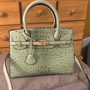 Elegant Green Handbag